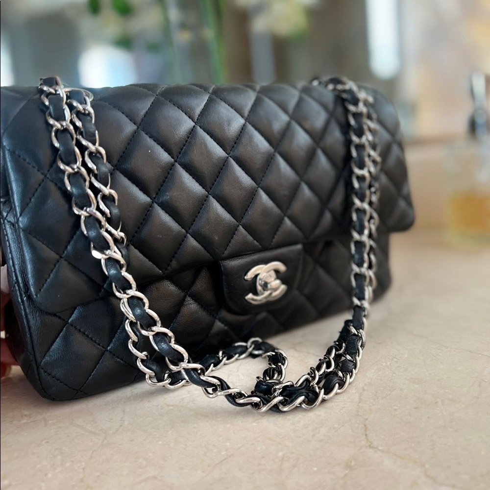 CHANEL bag